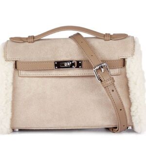 Ugg Fluffy Wool Adjustable Strap Kelvy Bag in Sand